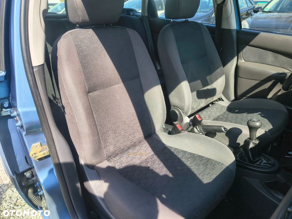 Ford Focus Ambiente - 26