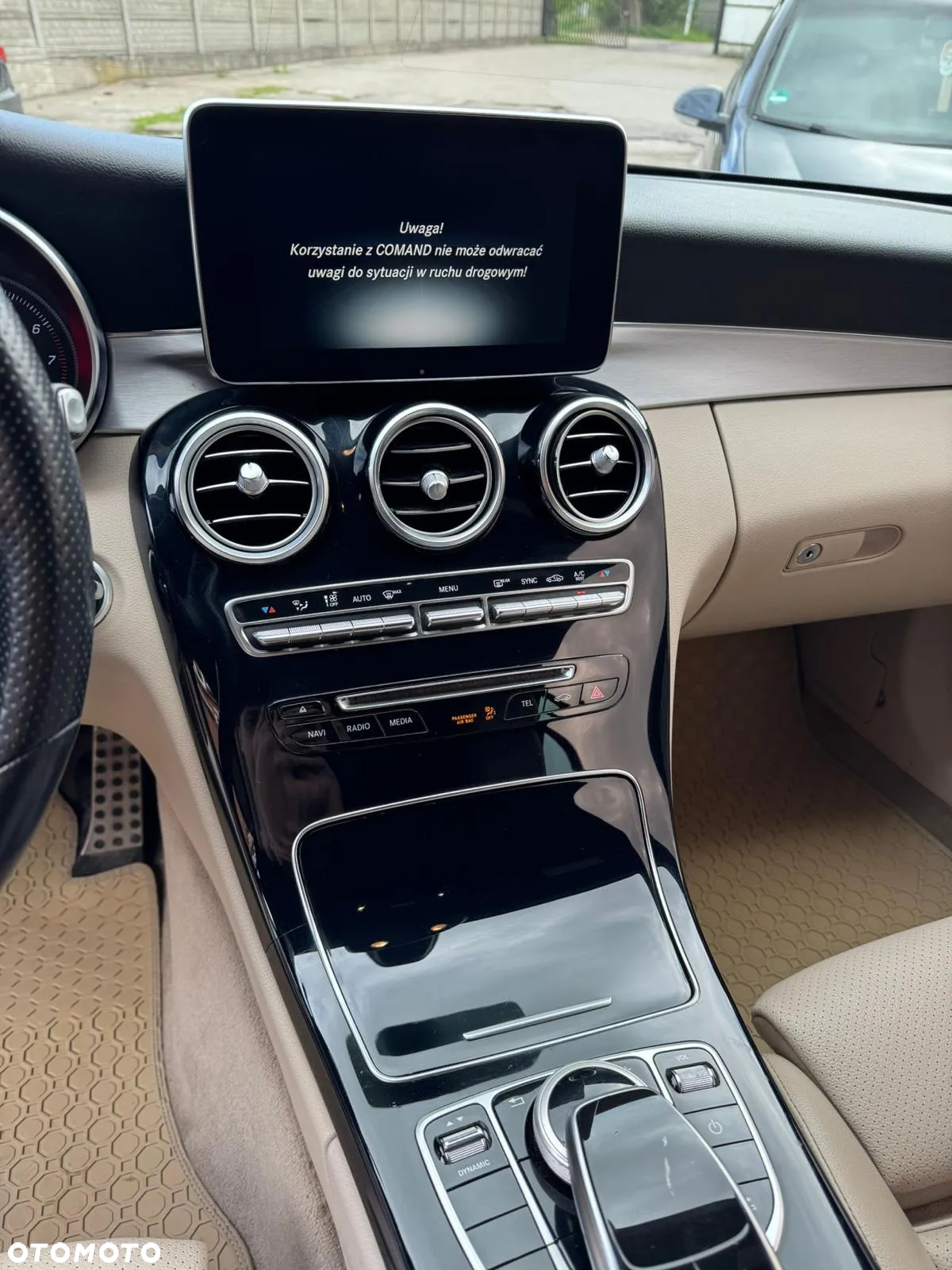 Mercedes-Benz Klasa C 300 9G-TRONIC AMG Line - 8