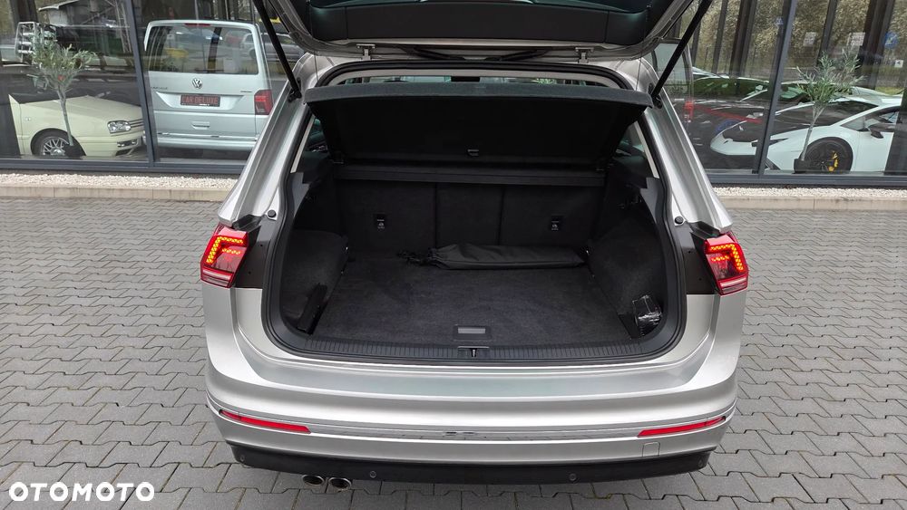 Volkswagen Tiguan 2.0 TDI SCR 4MOTION DSG Highline - 25