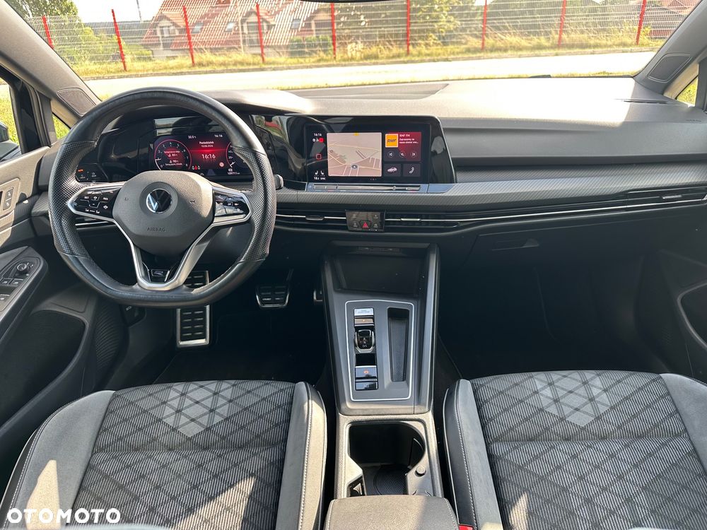 Volkswagen Golf 1.5 eTSI EVO R-Line DSG - 9