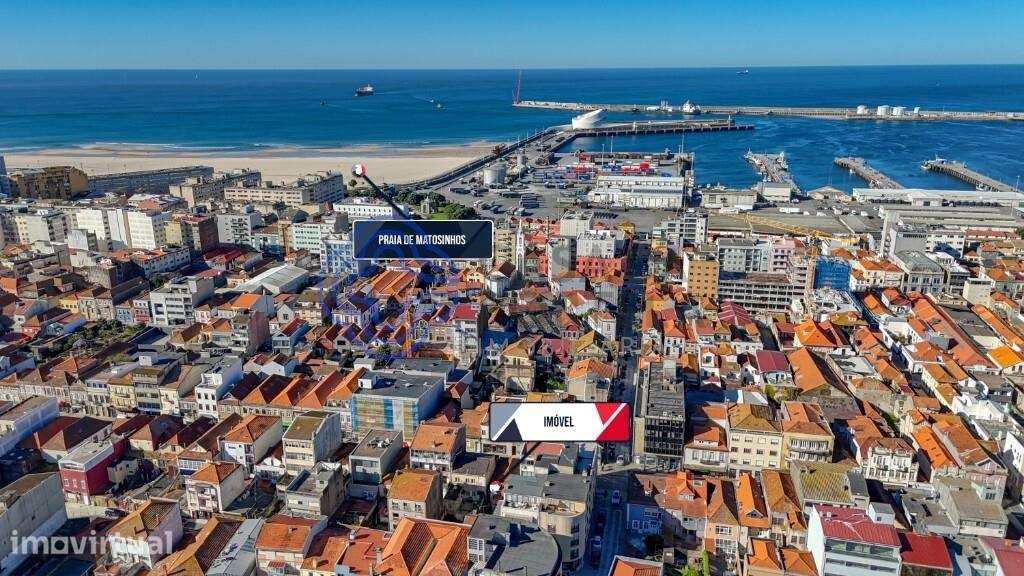 Moradia na Rua Brito Capelo, zona pedonal de Matosinhos, a 5 min a pé - Grande imagem: 2/26