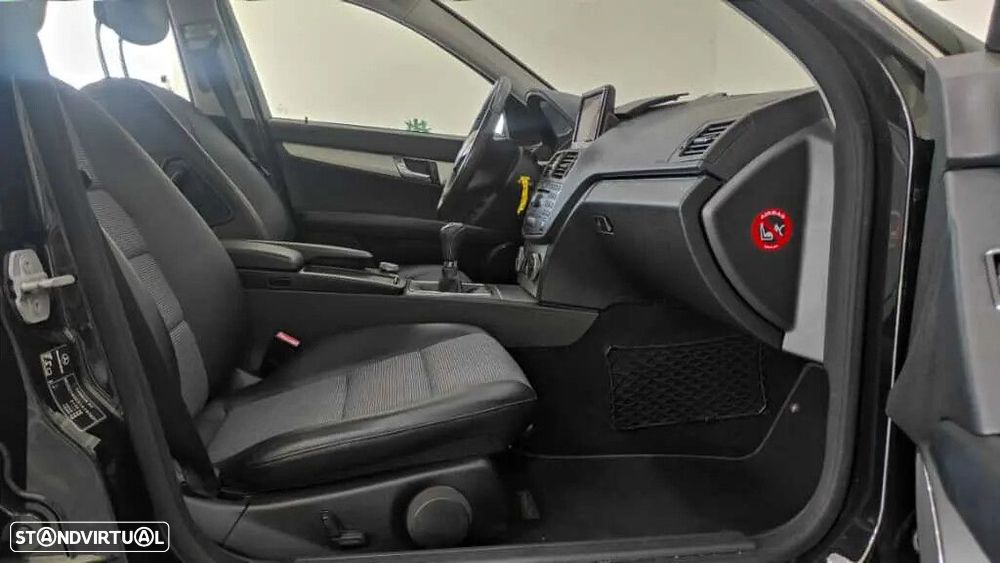Mercedes-Benz C 250 CDI Classic BlueEfficiency - 22
