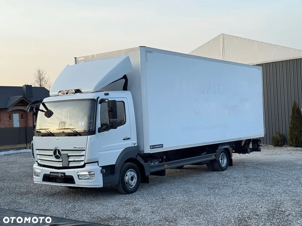 Mercedes-Benz ATEGO 818 / WINDA 1500 KG / OPONY 70 % / BARDZO DOBRY STAN