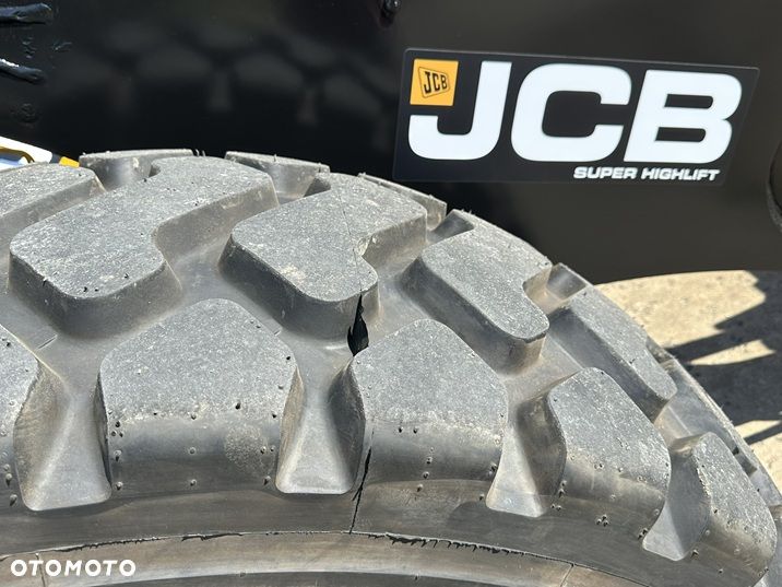 JCB 437 S5 WasteMaster - 21