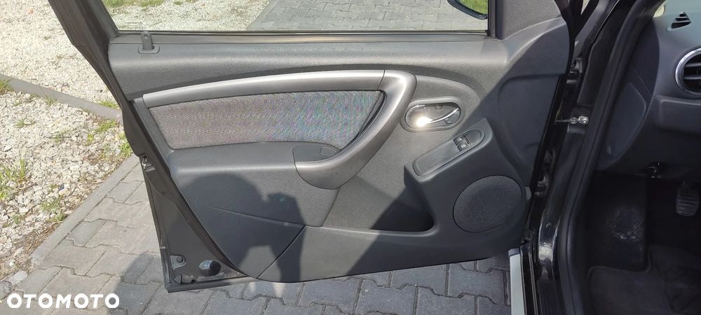 Dacia Duster 1.2 TCe Laureate S&S EU6 - 25