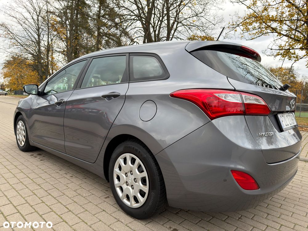 Hyundai i30 1.4 CRDi Premium - 5