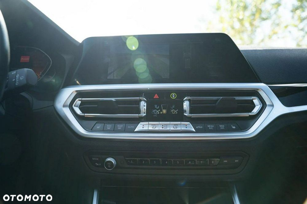 BMW Seria 3 - 23