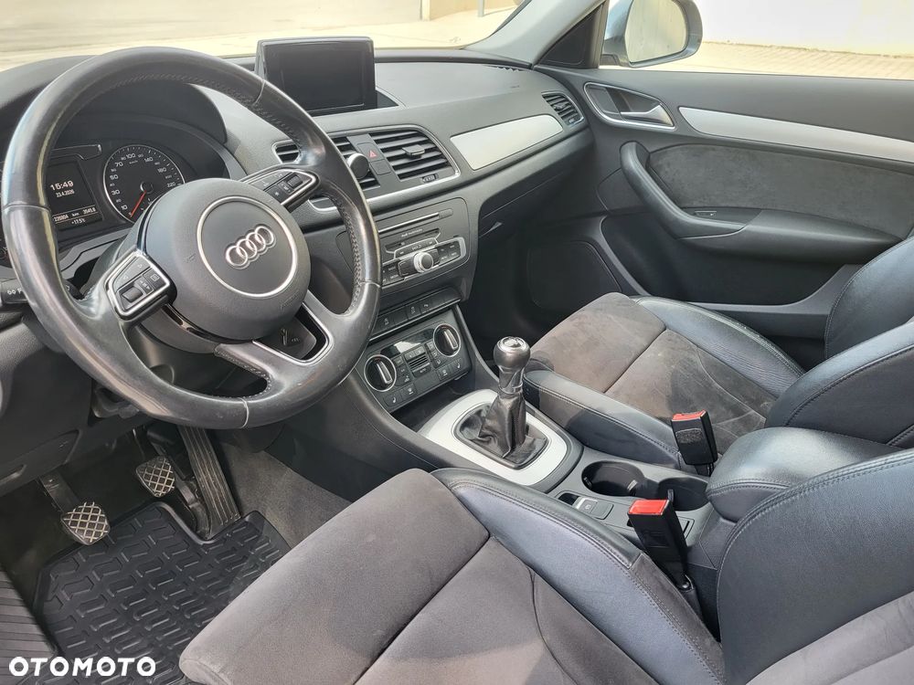 Audi Q3 2.0 TDI Sport - 24