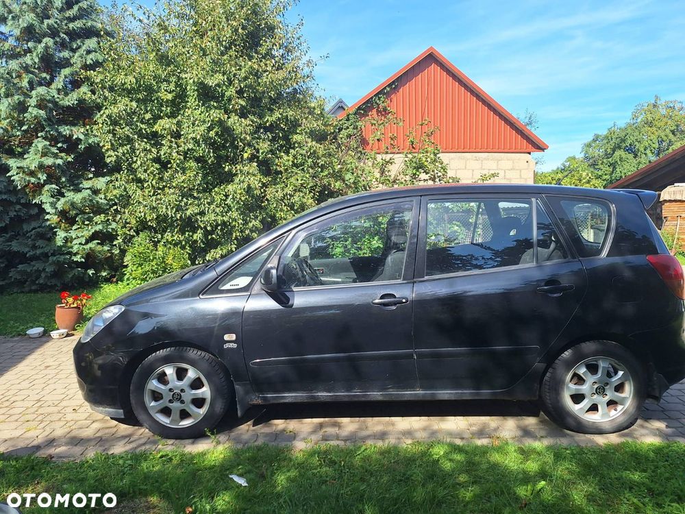 Toyota Corolla Verso 2.0 D-4D - 1