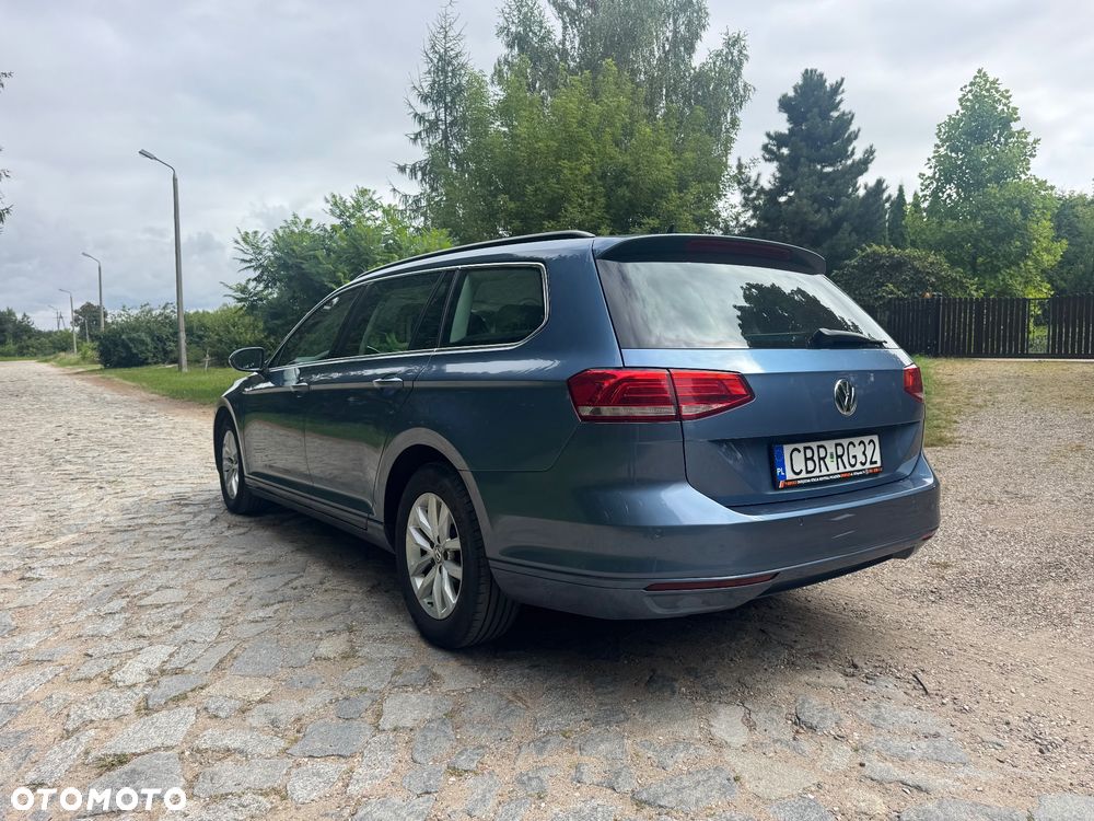 Volkswagen Passat - 7