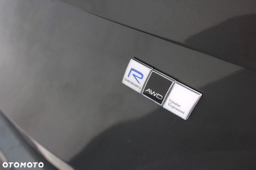 Volvo XC 90 - 9