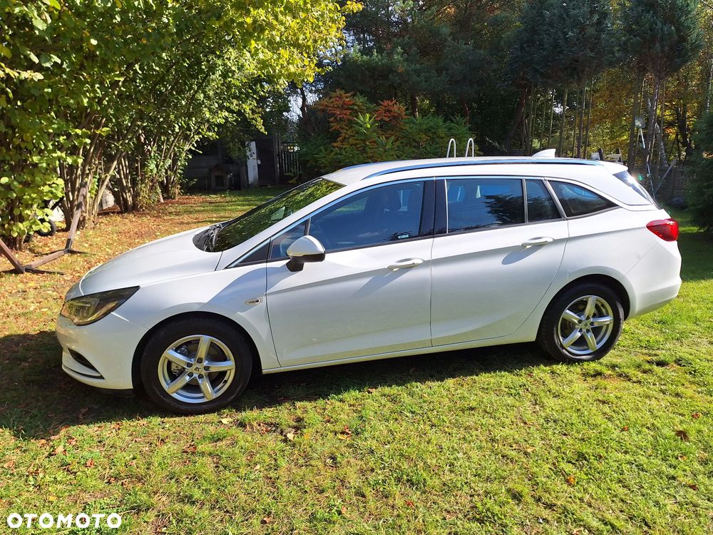 Opel Astra 1.6 CDTI Dynamic S&S - 6