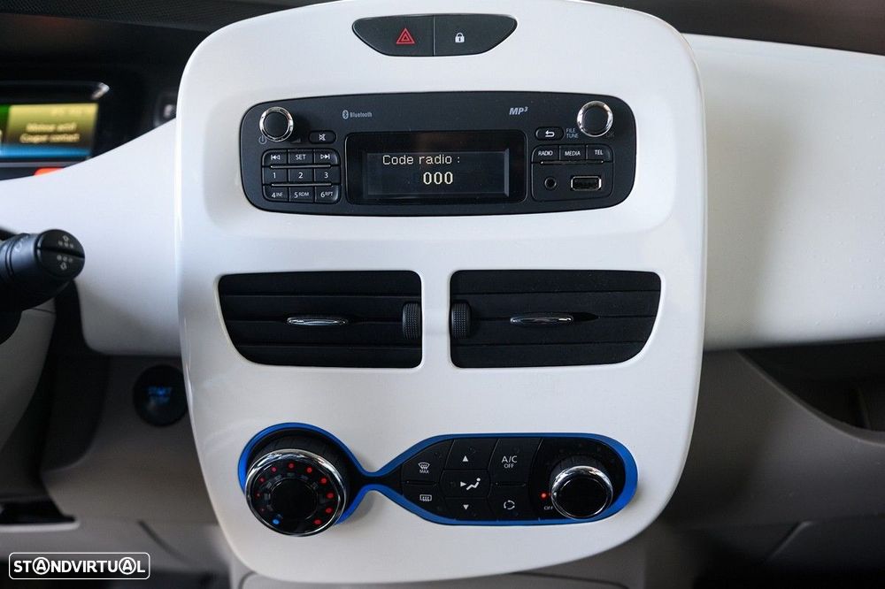 Renault Zoe - 46