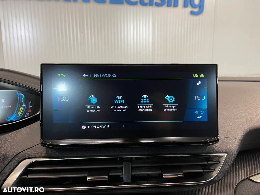 Peugeot 3008 Hybrid 225 e-EAT8 Allure Pack - 22