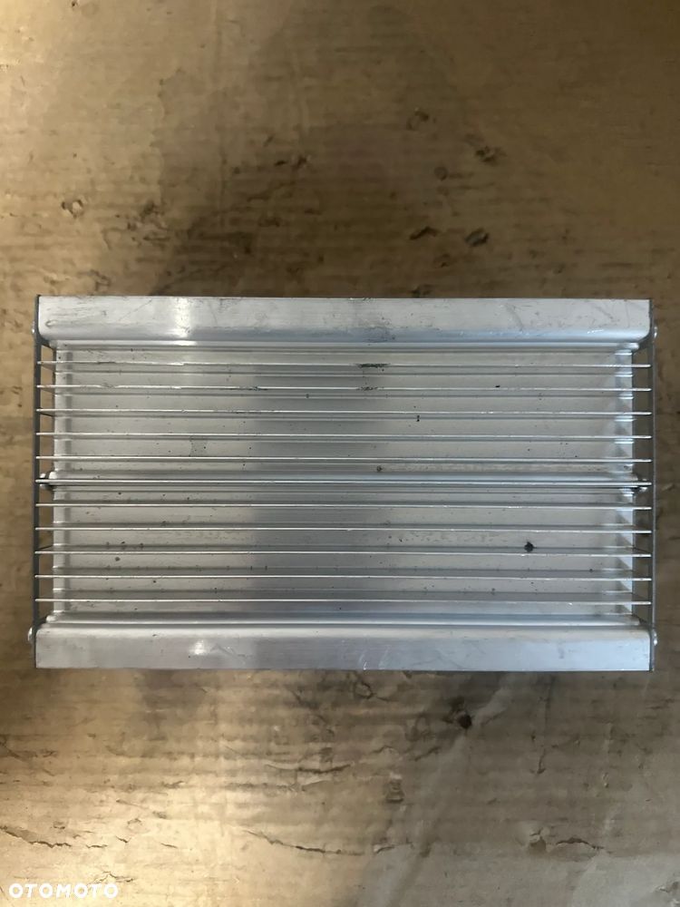 BMW F11 WZMACNIACZ HIFI HARMAN/BECKER 9312593 - 2