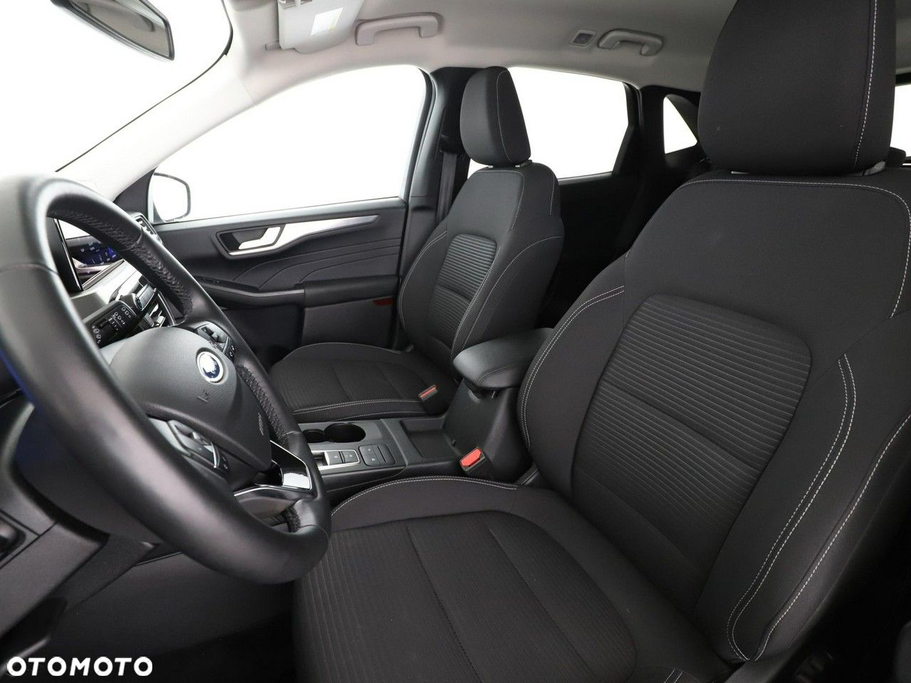 Ford Kuga 2.5 Duratec FHEV TITANIUM - 13