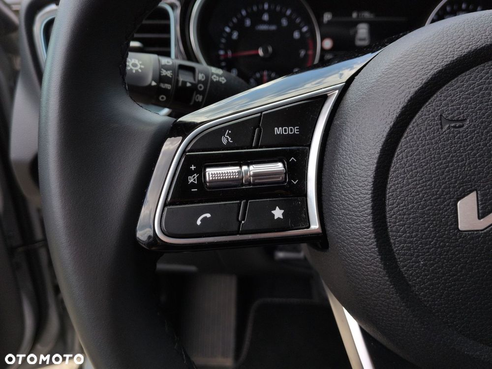 Kia XCeed 1.6 T-GDI Tribute DCT - 16
