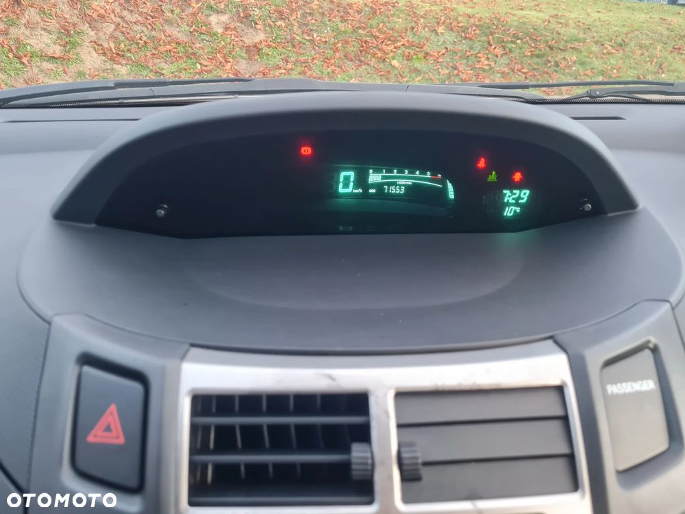 Toyota Yaris 1.4 D-4D Luna - 14