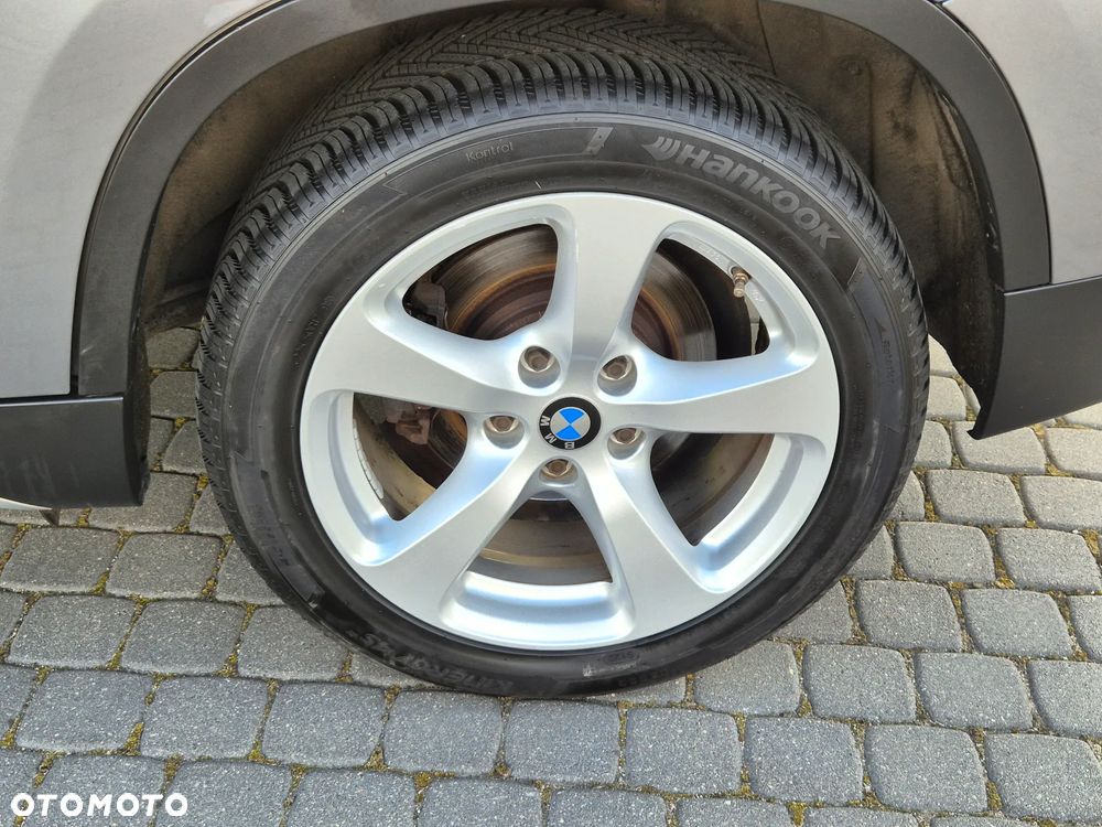 BMW X1 xDrive18d - 21