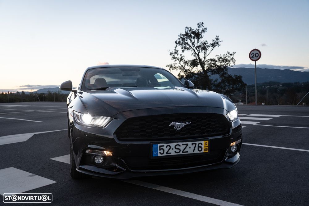 Ford Mustang 2.3i EcoBoost - 2