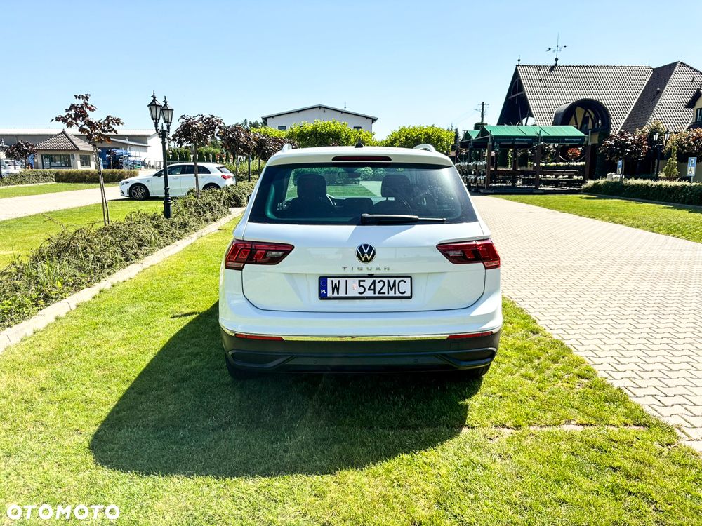 Volkswagen Tiguan 2.0 TDI SCR Life DSG - 4