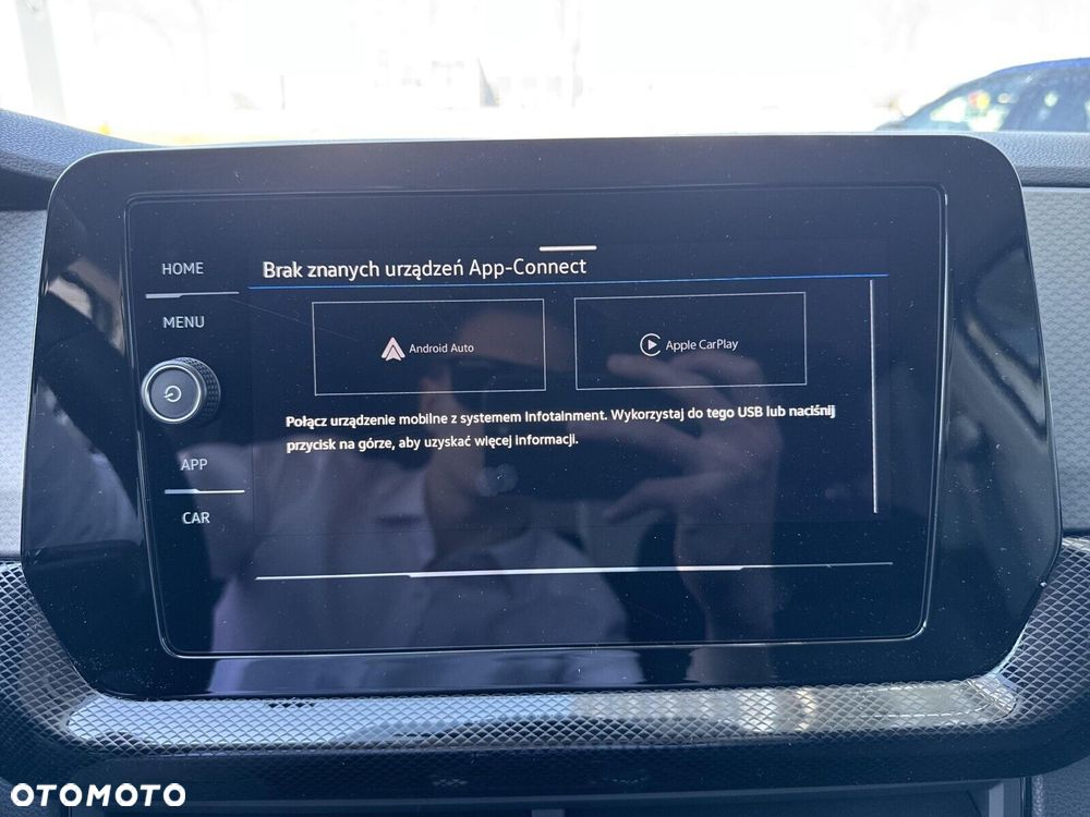 Volkswagen T-Cross - 32