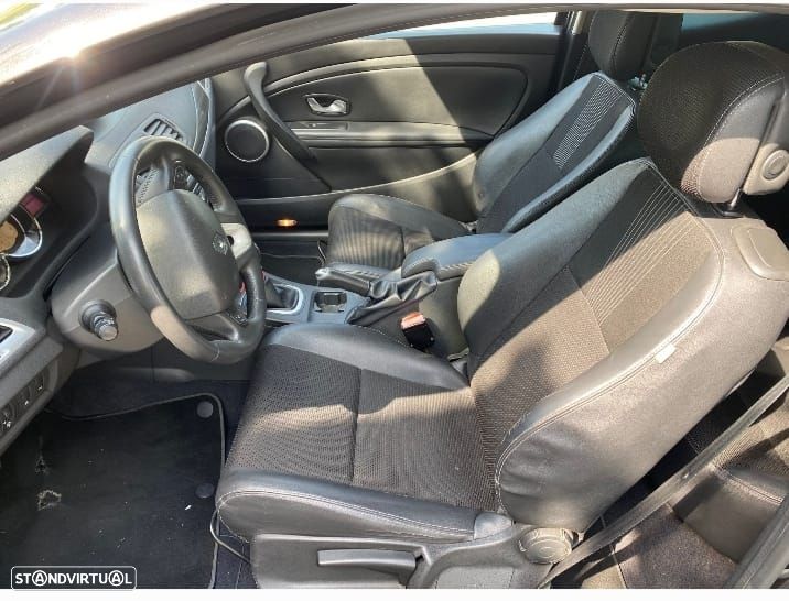 Renault Mégane Coupe 1.5 dCi Dynamique S - 13