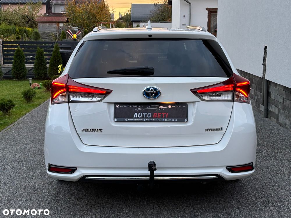 Toyota Auris 1.8 HSD Prestige NAVI - 19