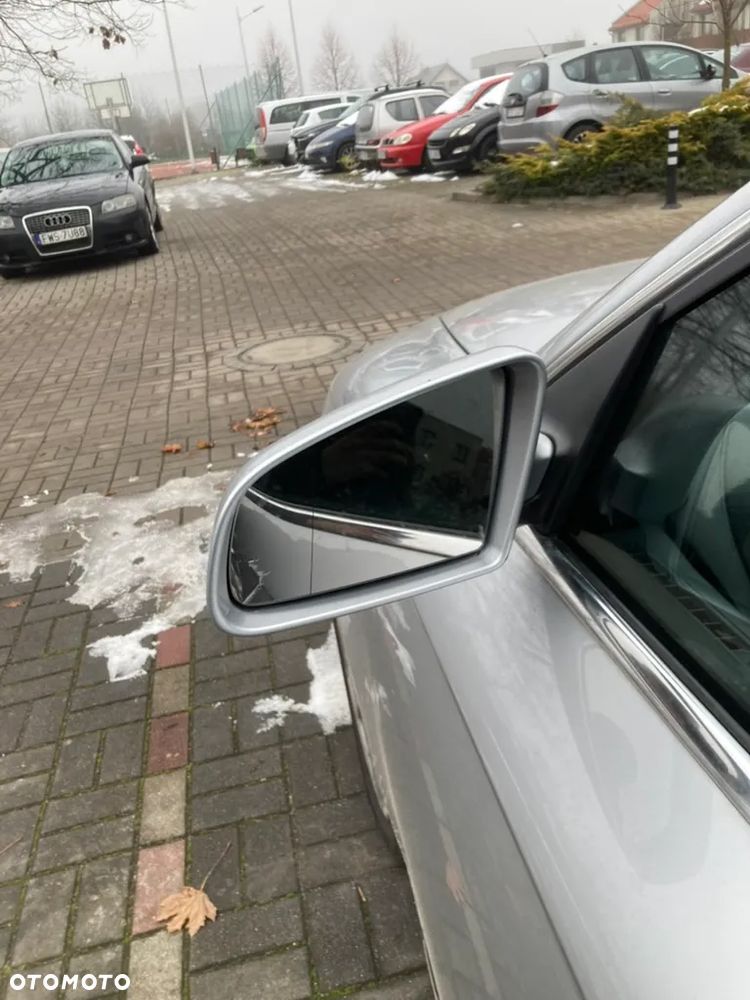 Audi A6 Avant 4.2 Quattro Tiptronic - 32