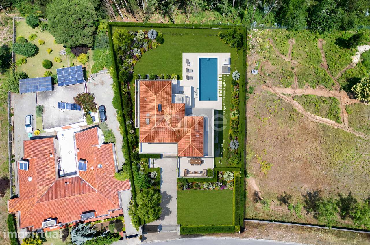 Terreno para construção de Moradia - Pedroso / Vila Nova de Gaia - Grande imagem: 2/17