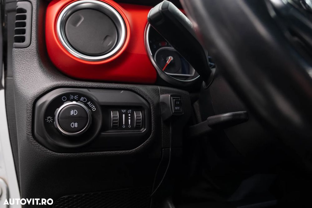 Jeep Wrangler 2.0 Turbo AT8 Rubicon - 27