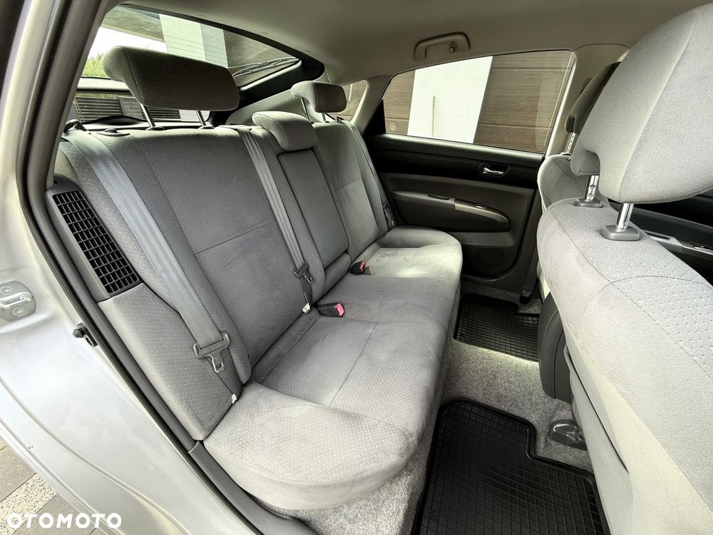 Toyota Prius 1.5 VVT-i Sol - 24
