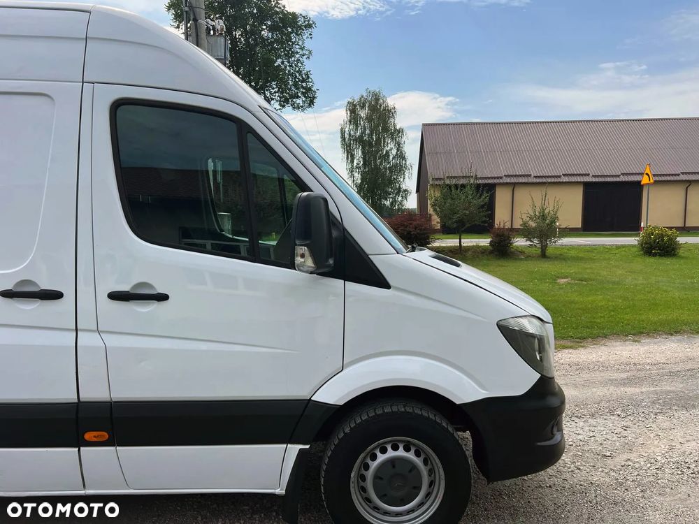 Mercedes-Benz Sprinter W906 - 21