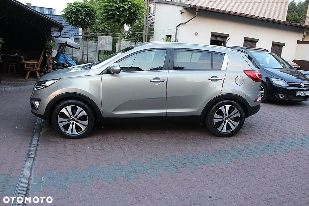 Kia Sportage 2.0 XL 2WD - 9