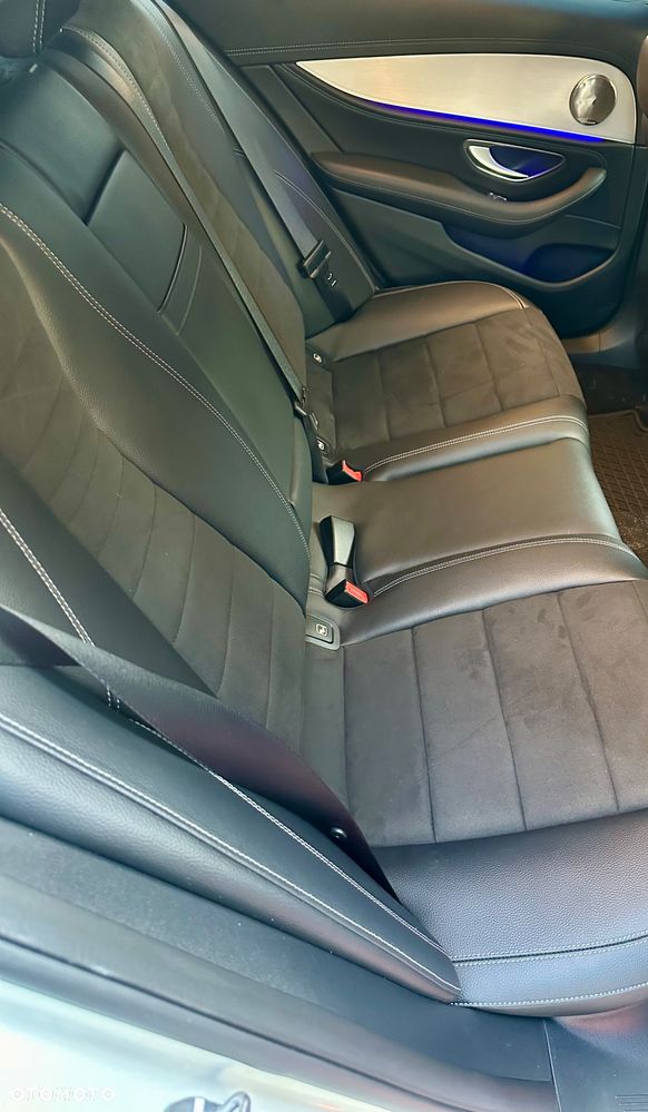 Mercedes-Benz Klasa E 220 d 4-Matic AMG - 10