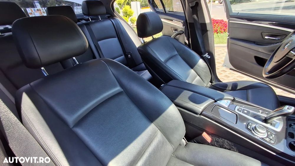 BMW Seria 5 520d Aut. - 9