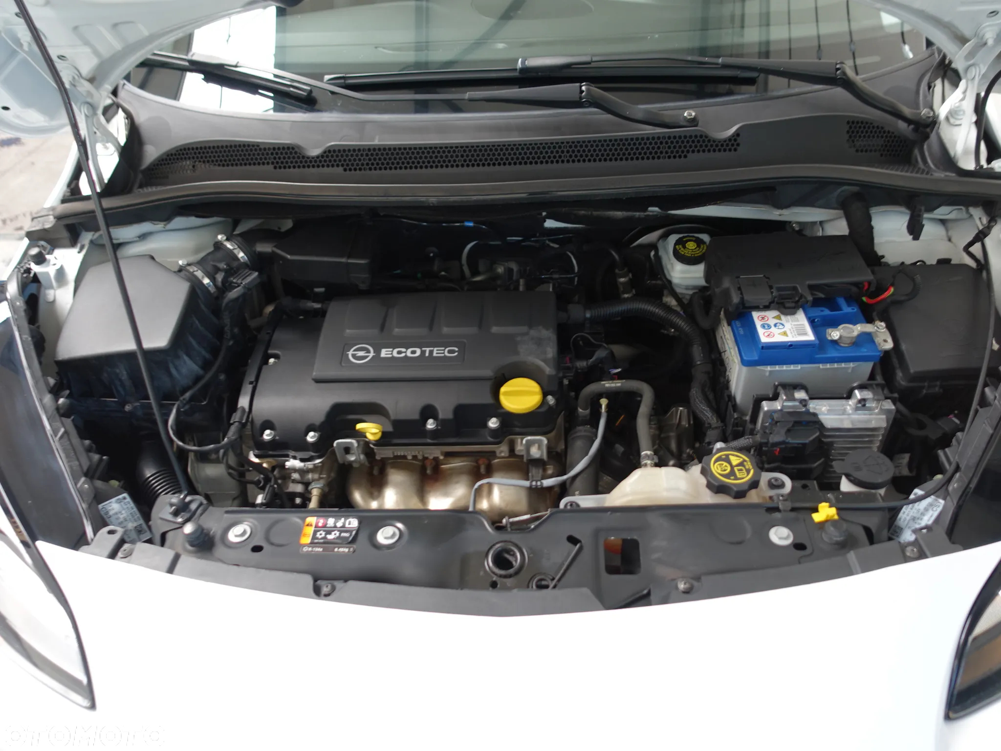 Opel Corsa 1.4 Enjoy - 22