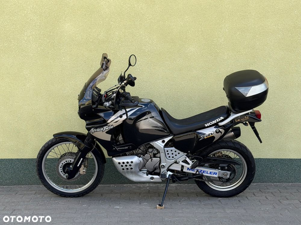 Honda XRV - 23