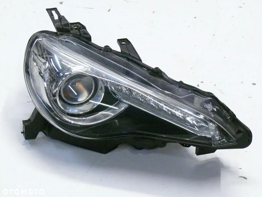 LAMPA PRZEDNIA PRAWA SUBARU BRZ GT86 XENON LED ŻARÓWKA - 1