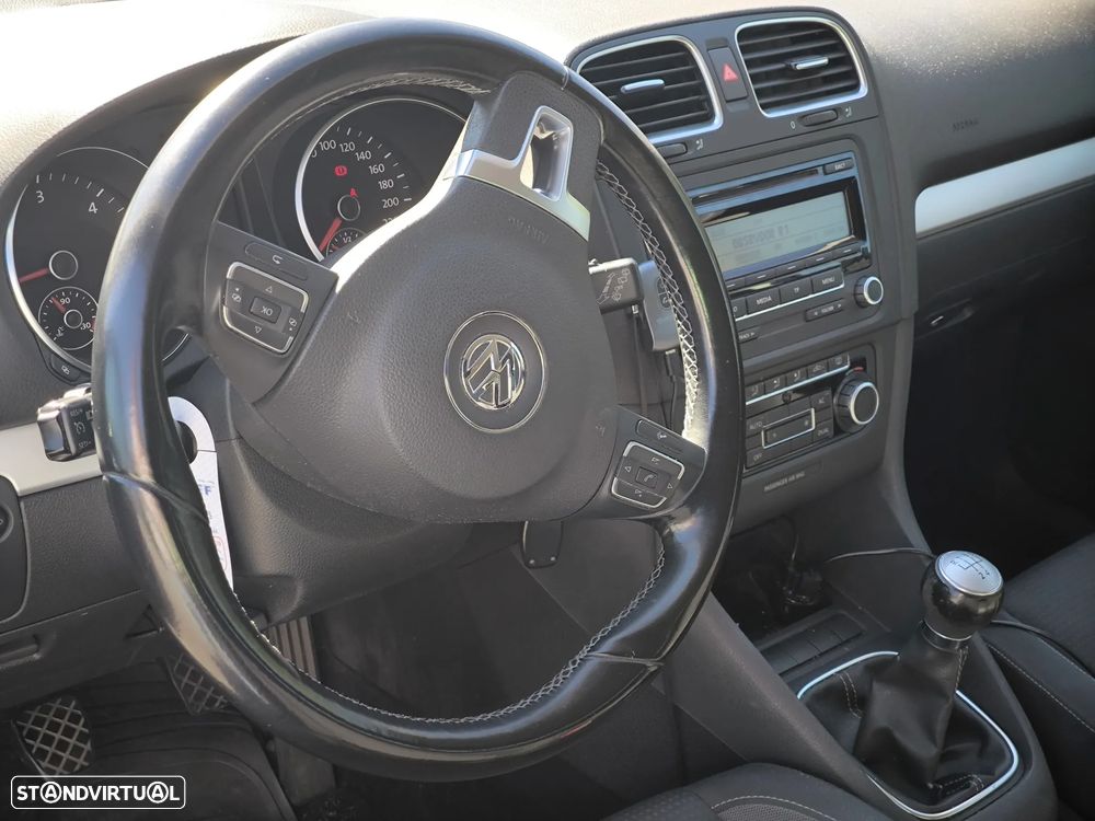 VW Golf 1.6 TDi Edition - 10