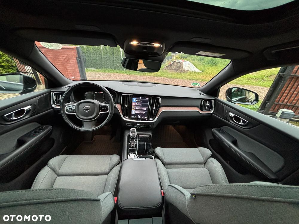 Volvo V60 T6 AWD Plug-In Hybrid Inscription - 15