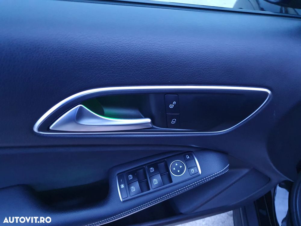 Mercedes-Benz GLA 220 d 4Matic 7G-DCT AMG Line - 18