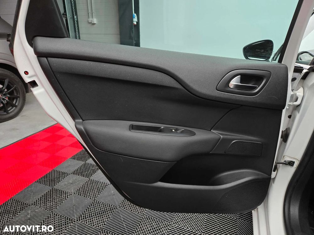 Citroën C4 PureTech 130 Stop & Start Exclusive - 21