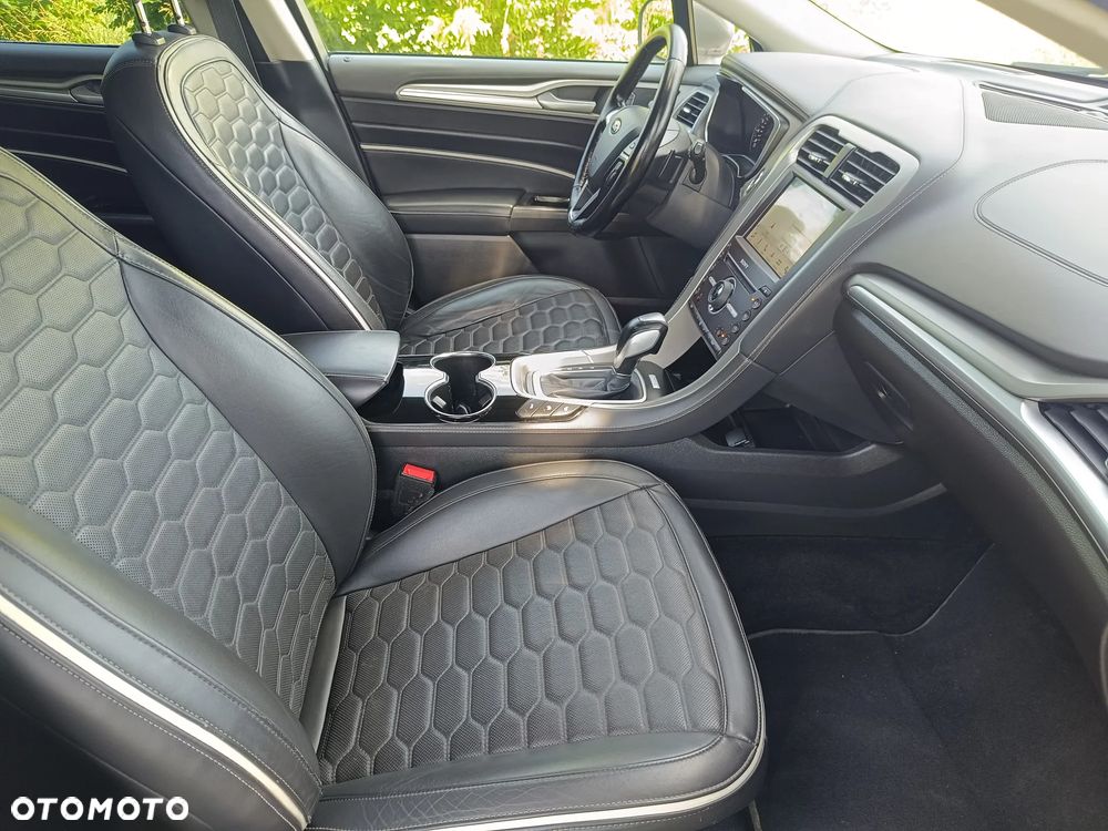 Ford Mondeo Vignale 2.0 TDCi Bi-Turbo PowerShift - 35