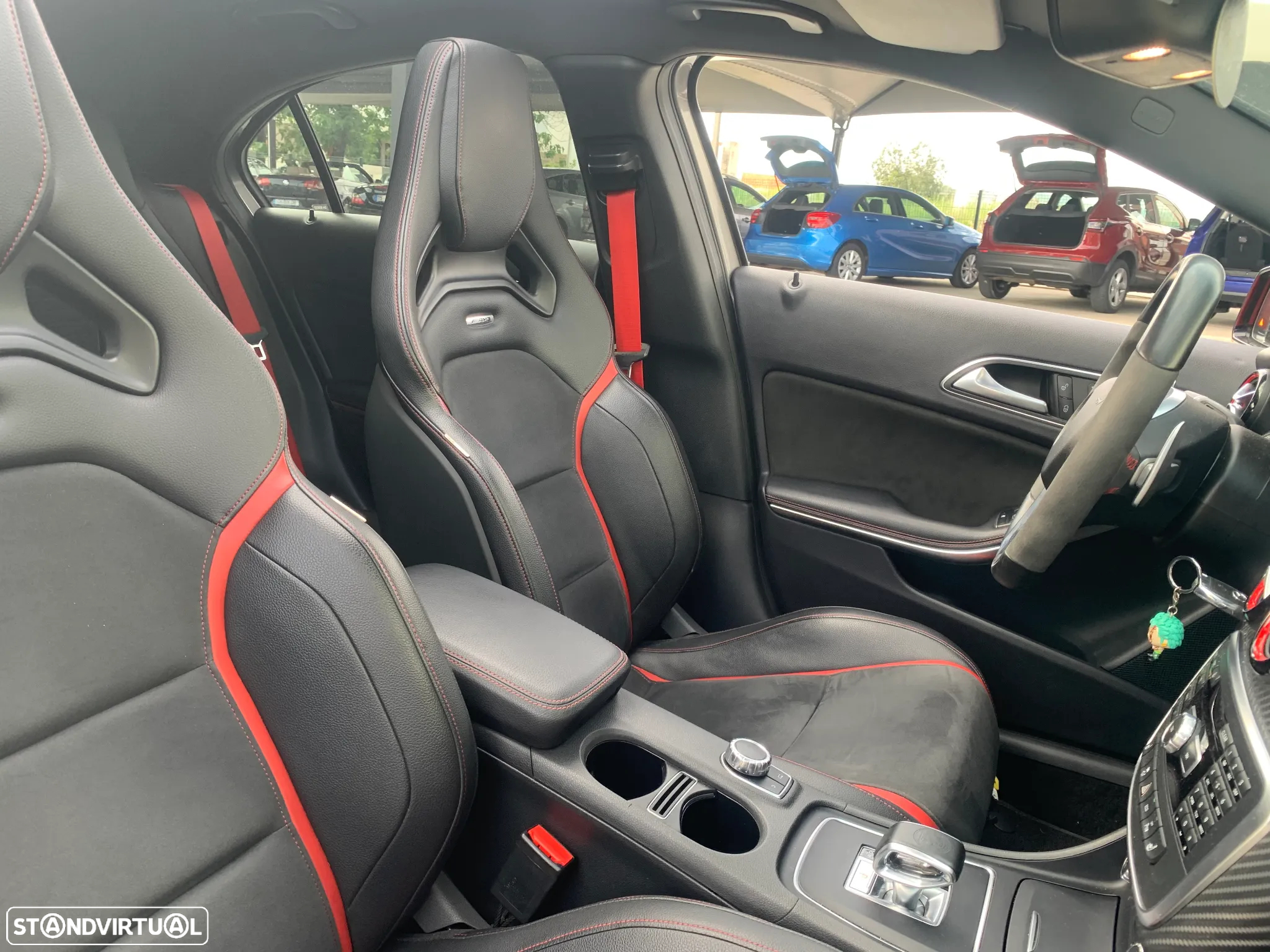 Mercedes-Benz A 45 AMG 4Matic Speedshift 7G-DCT - 12