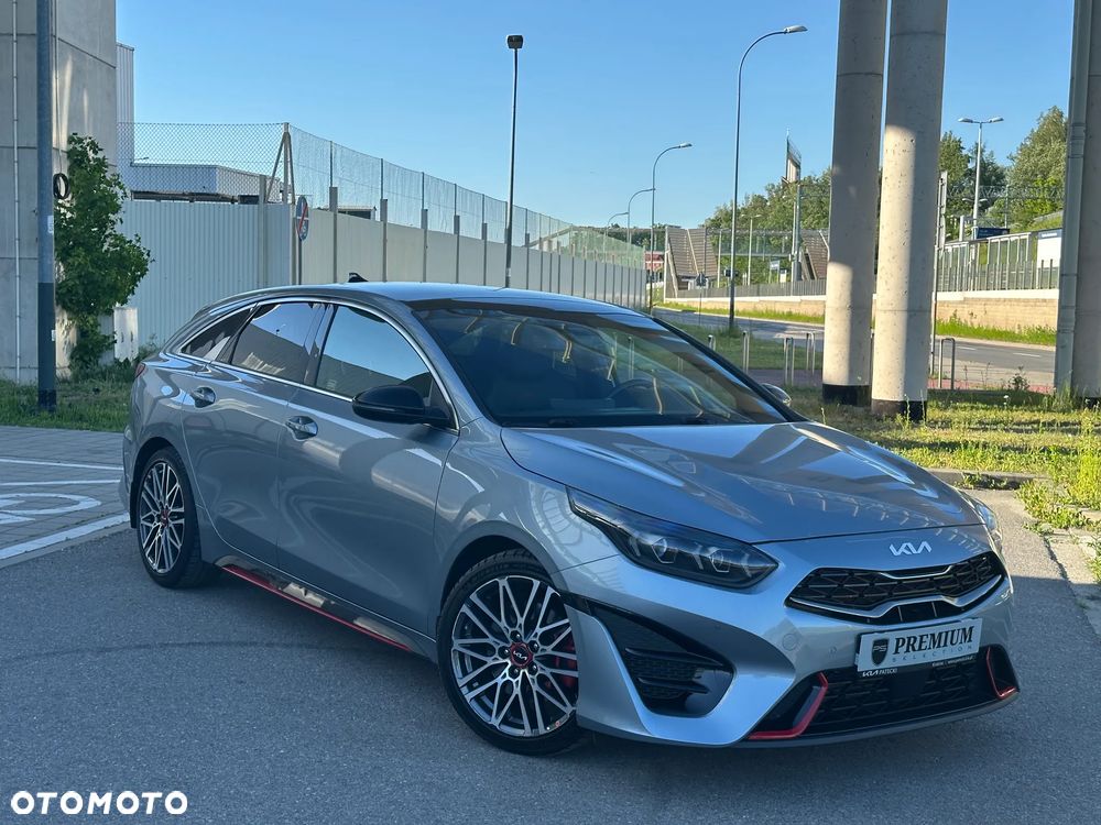 Kia ProCeed - 1
