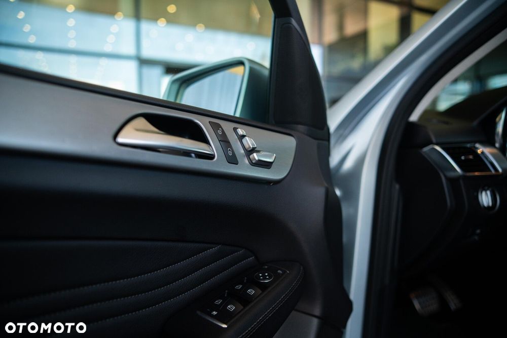 Mercedes-Benz GLE - 8