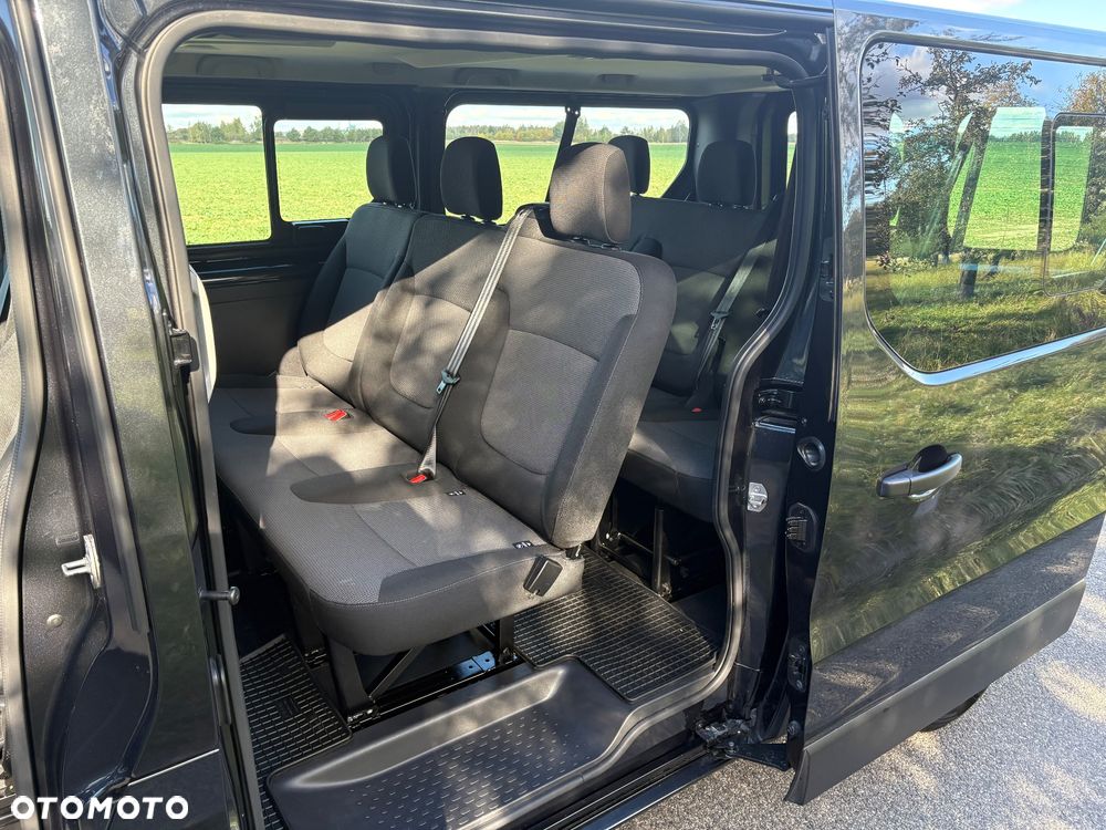 Renault Trafic SpaceClass 2.0 dCi - 21