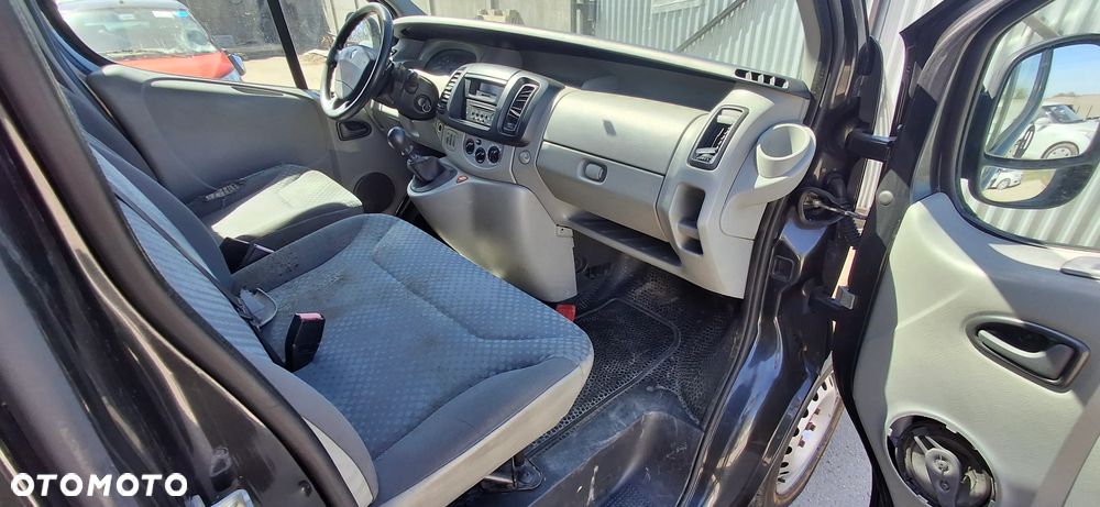 Renault Trafic - 11