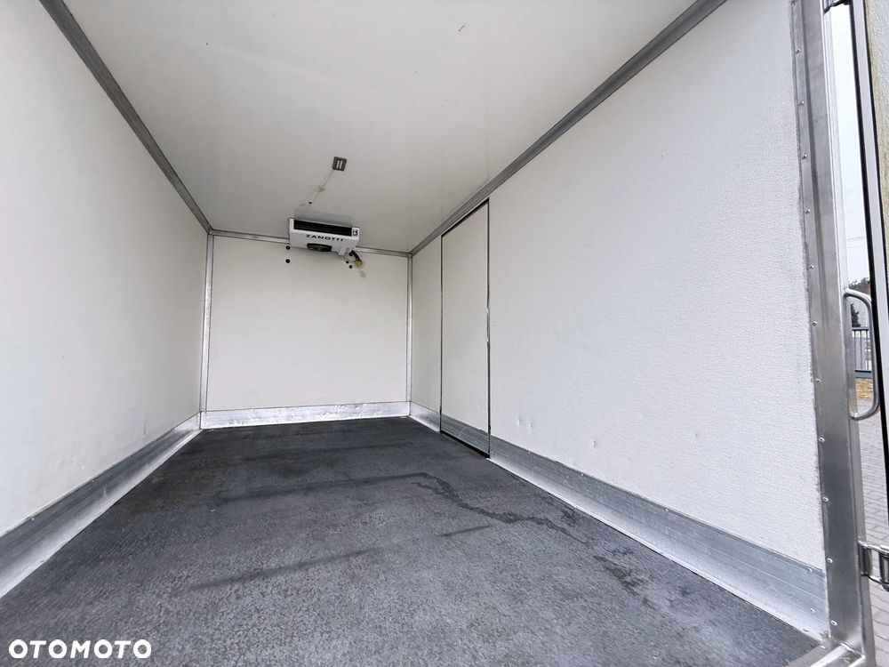 Iveco Daily 35C15 Kontener Chłodnia/Mroźnia Zanotti Salon PL - 14